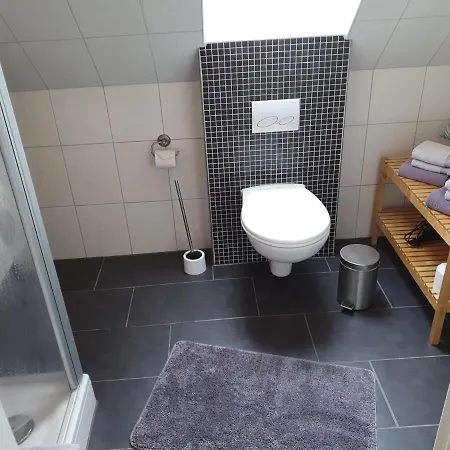 Deichhof - Ferienwohnung Gartenblick *