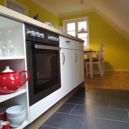 Apartament Deichhof - Ferienwohnung Gartenblick